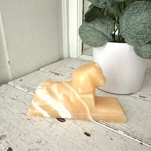 Vintage Yellow Onyx Sphinx Desktop Paperweight Egyptian Statue Carved Stone